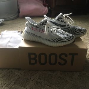 Adidas Yeezy Boost V1